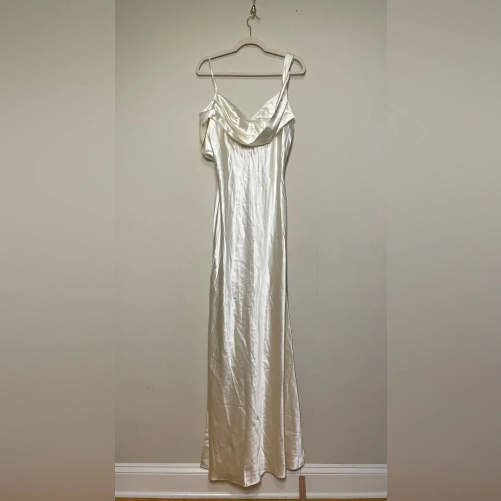 Reformation Ronda Luxe Ivory Bridal Gown NWT - Picture 7 of 11